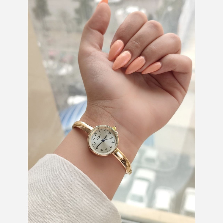 ساعت النگویی زنانه نگین دارmarzido