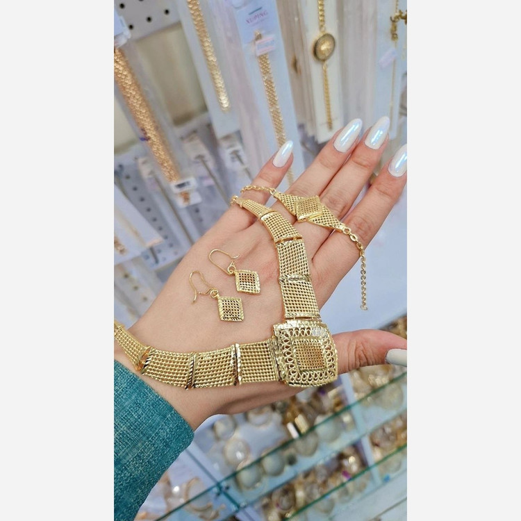 سرویس زنانه ی طلاروس مشابه به طلا جدید
