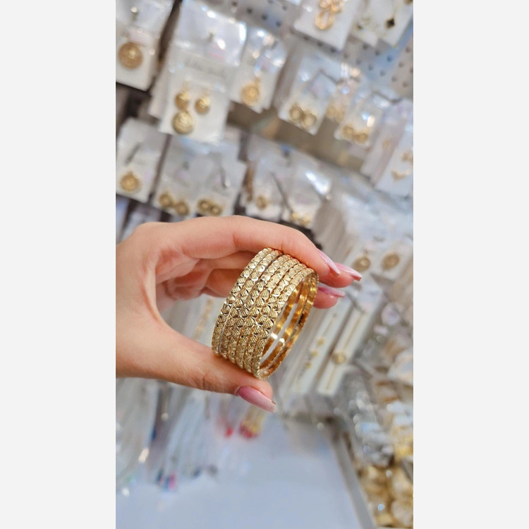 النگو رنگ ثابت زنانه طرح طلا پک شش عددی
