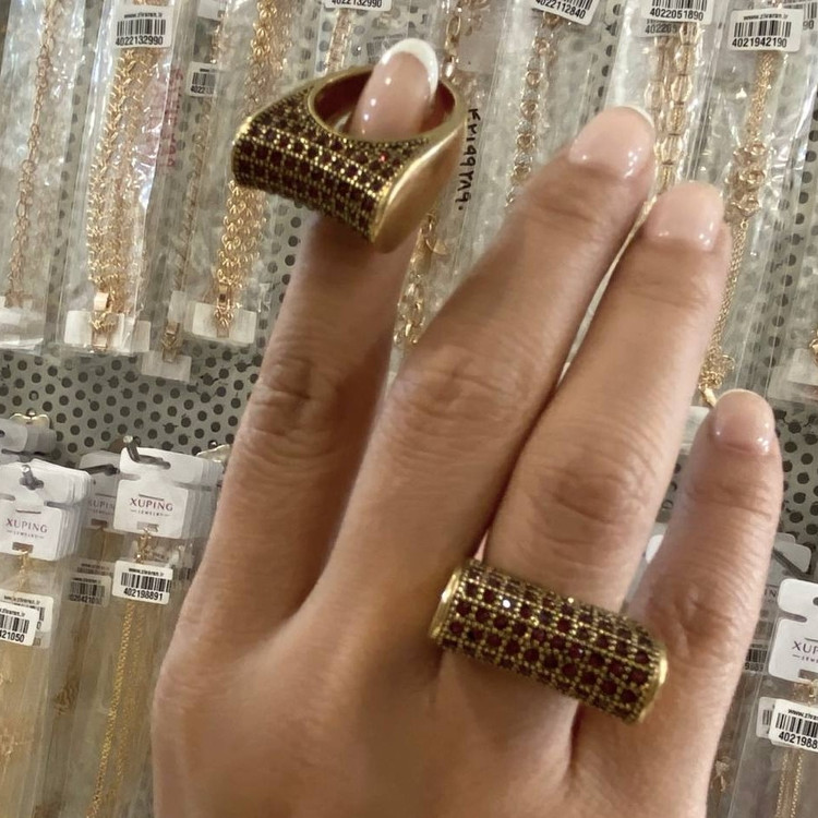 انگشتر زنانه ی استیل رنگ ثابت