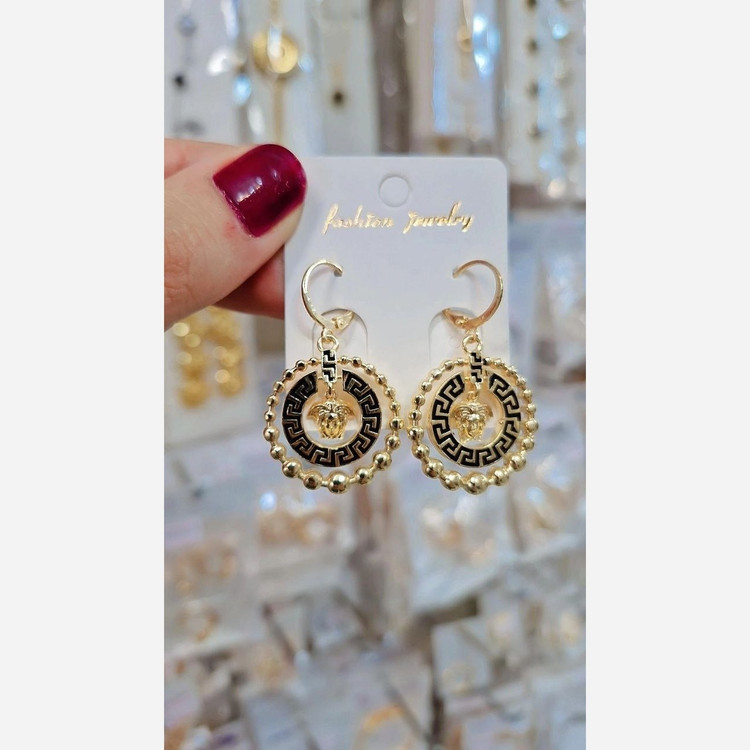 گوشواره ورساچه رنگ ثابت سیاه قلم