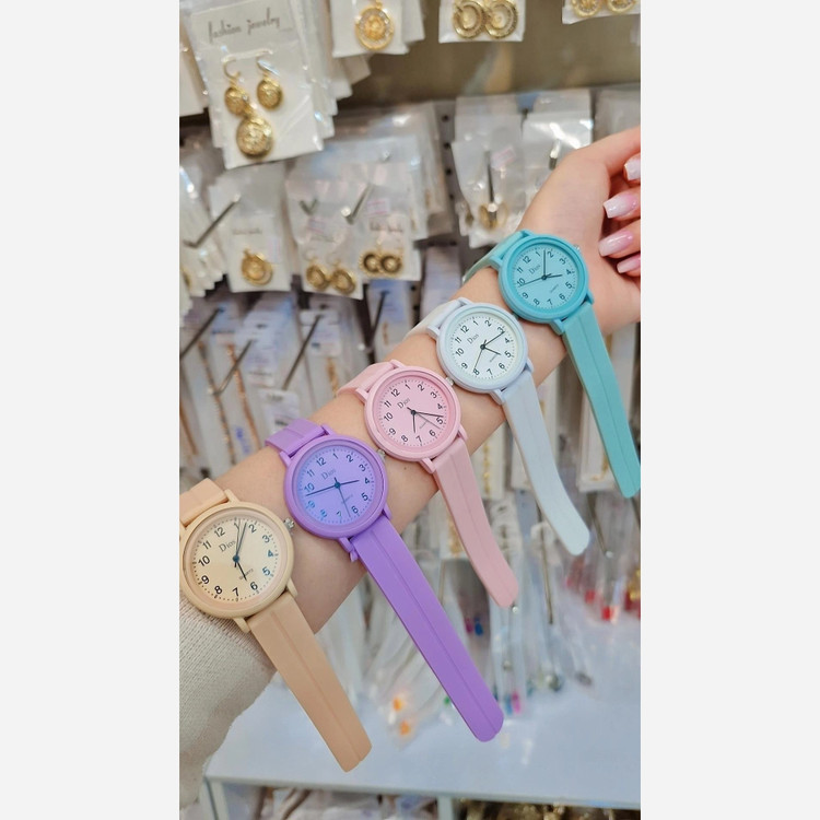 ساعت اسپورت بند ژله ای مارک dios