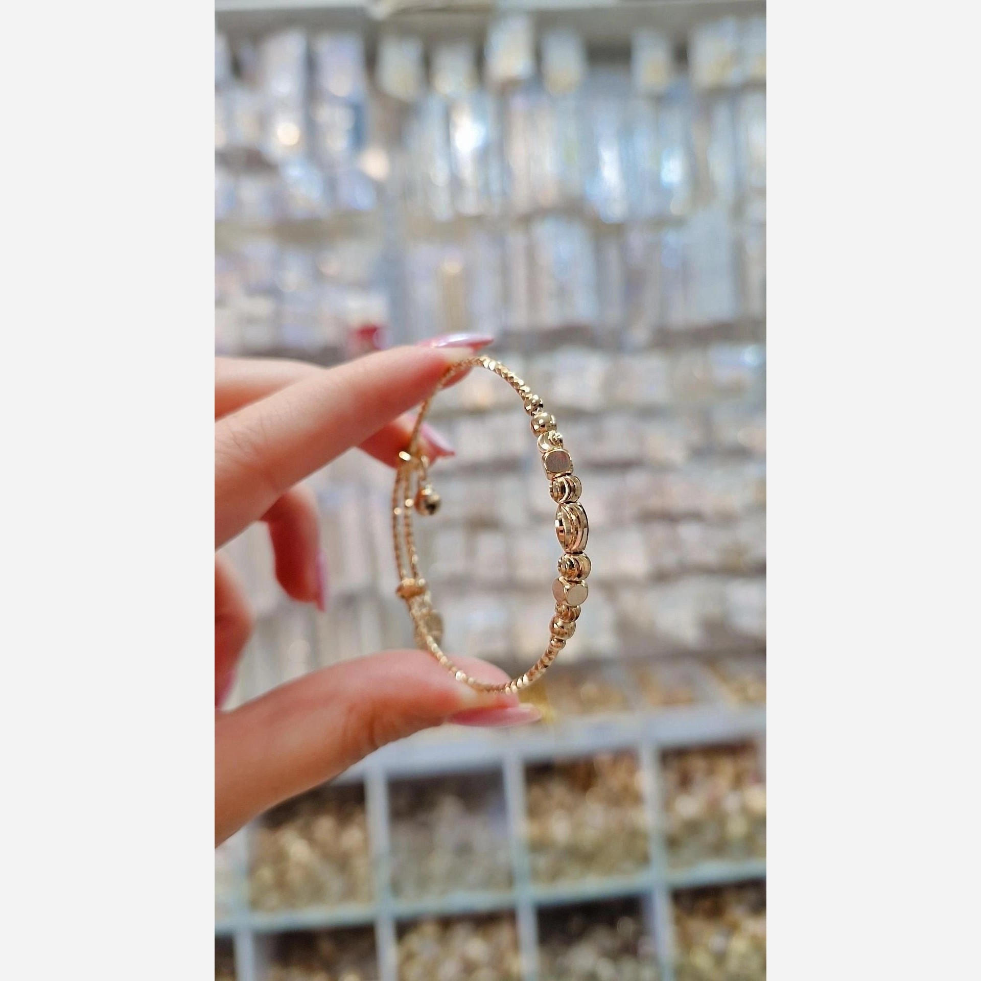 دستبند زنانه ژوپینگ  رنگ ثابت
