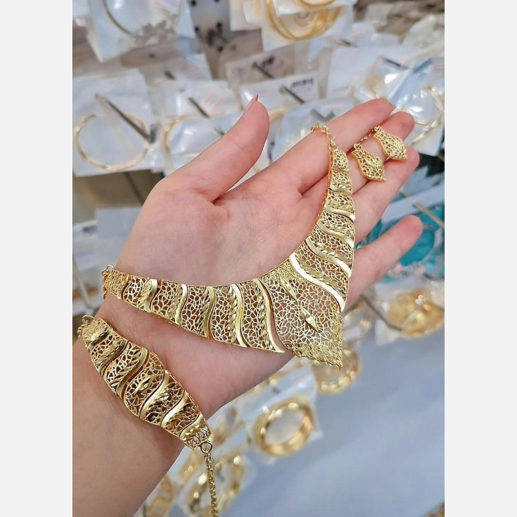 سرویس زنانه طلاروس جدید