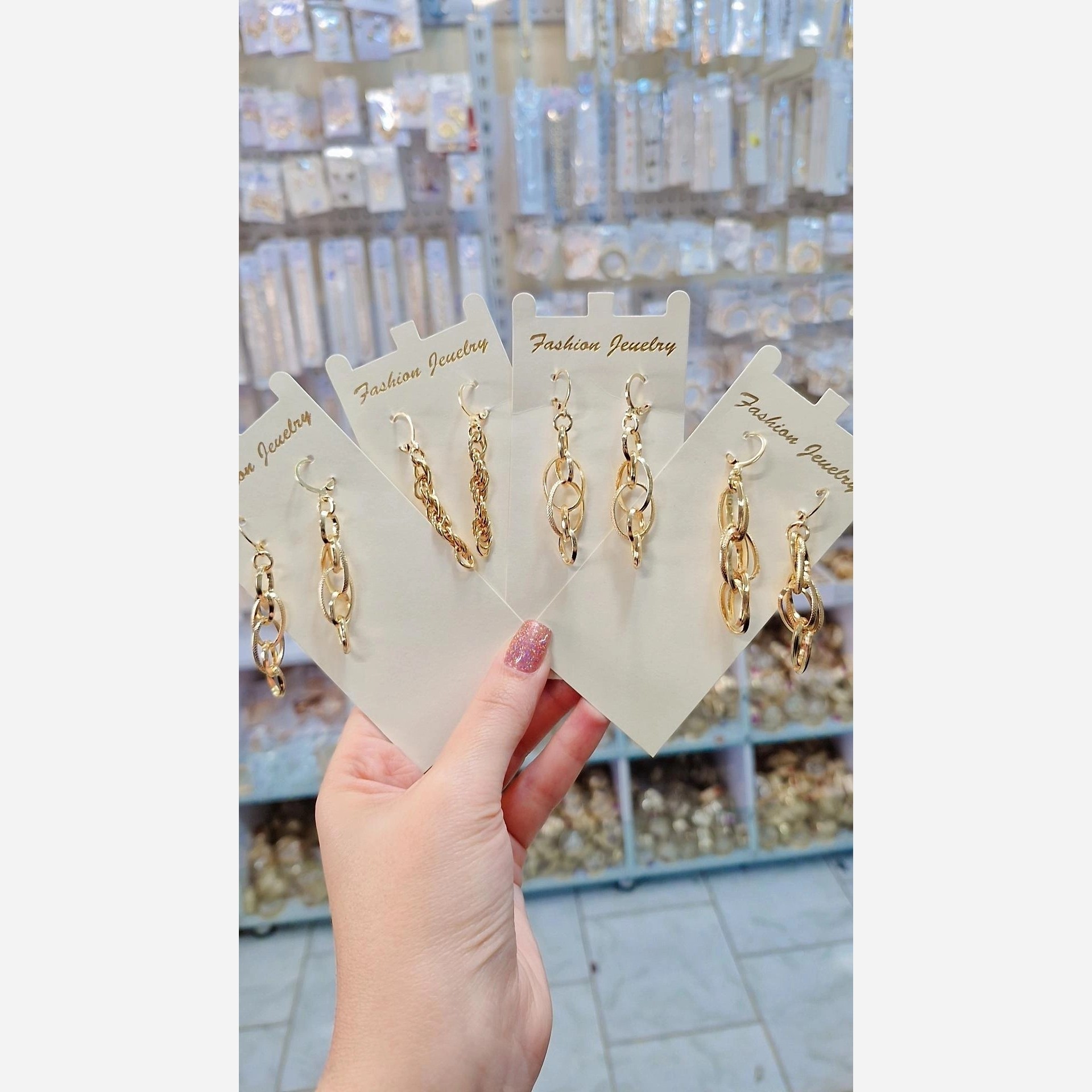 گوشواره طلاروس