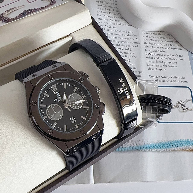 ست ساعت مردانه با دستبند چرم و حلقه کارتیر و ساعت مارک HUBLOT