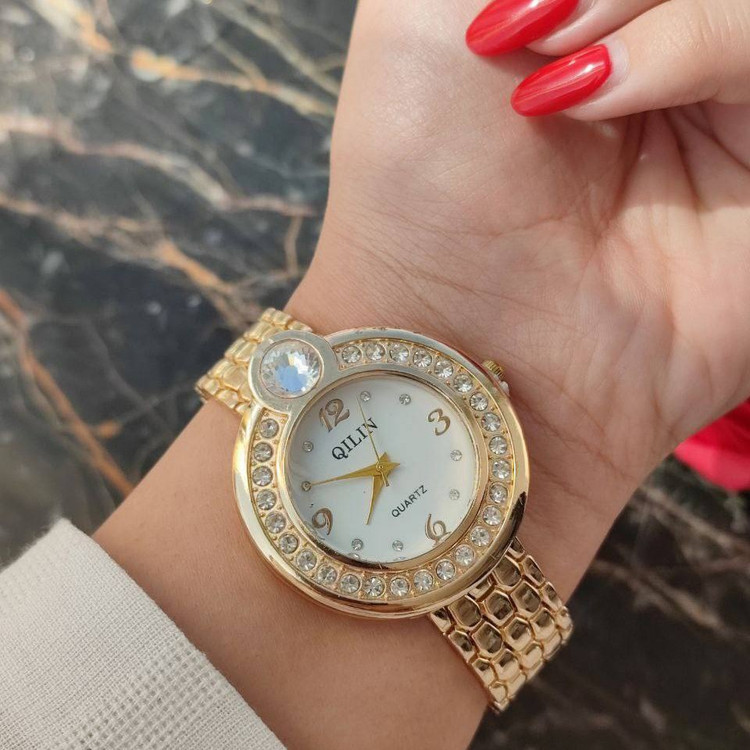 ساعت زنانه استیل مارک معروف QLIN رنگ ثابت و ضد حساسیت کد L175609