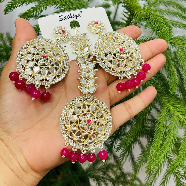 نیمست گوشواره و آویز پیشانی مرواریدی