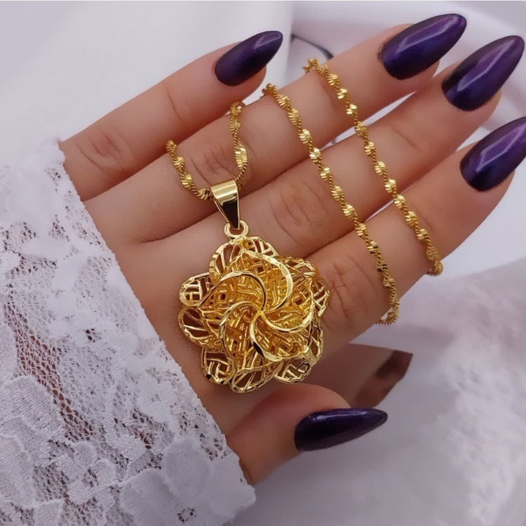 پلاک و زنجیر زنانه برند معتبر city gold رنگ ثابت