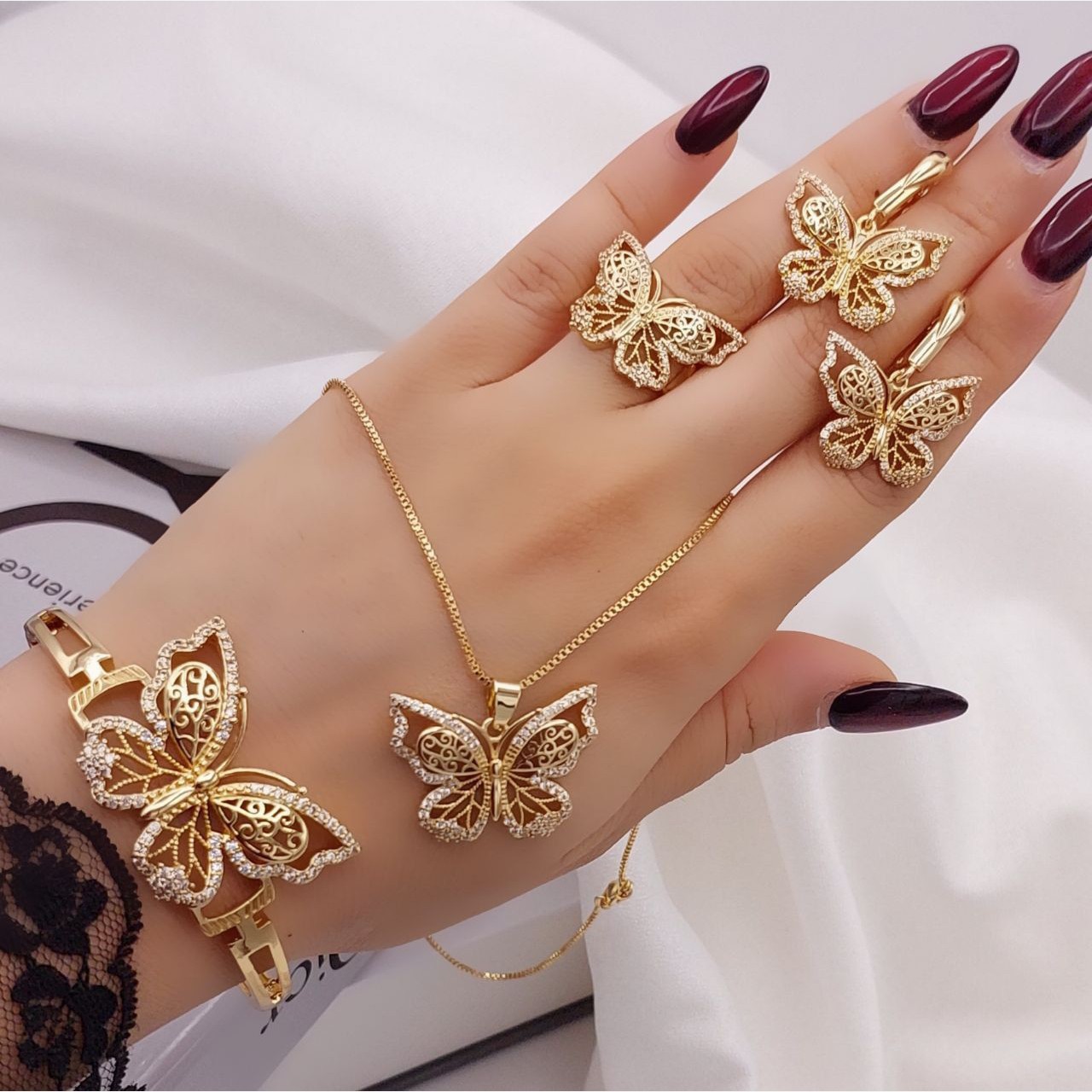 سرویس زنانه پروانه رنگ ثابت 2015