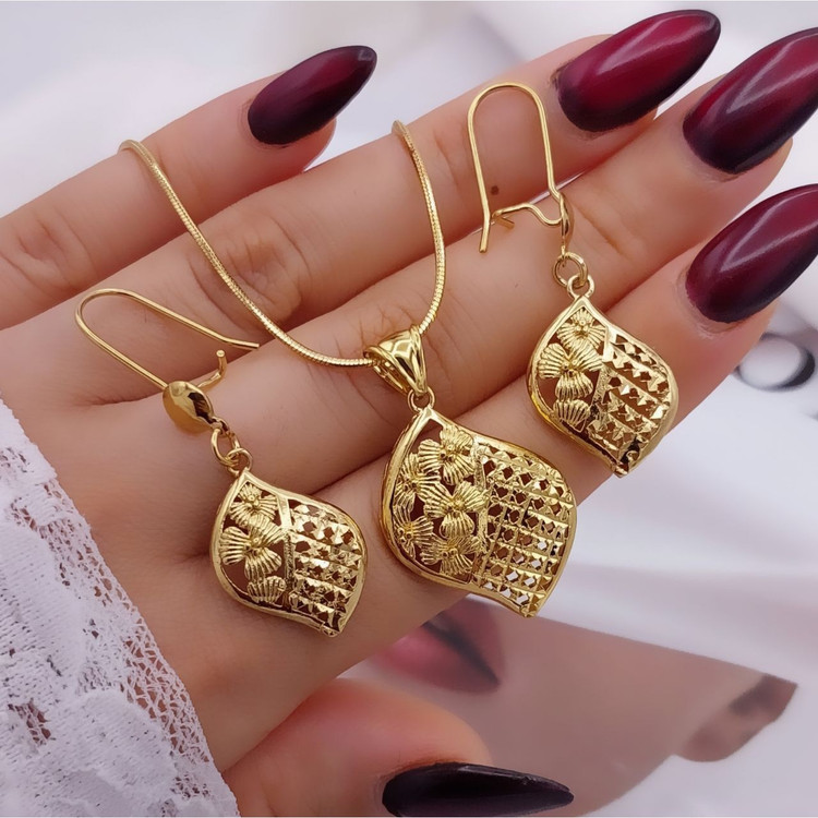 نیم ست زنانه رنگ ثابت کد 37