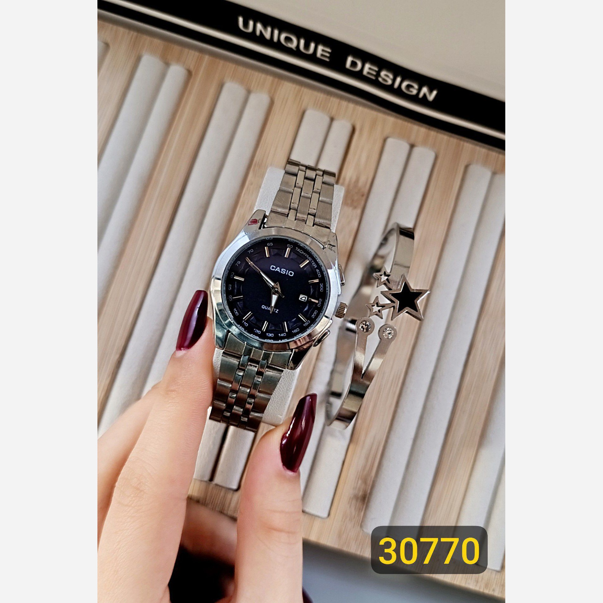 ست دخترانه ست کادویی ساعت و بنگل کد 77