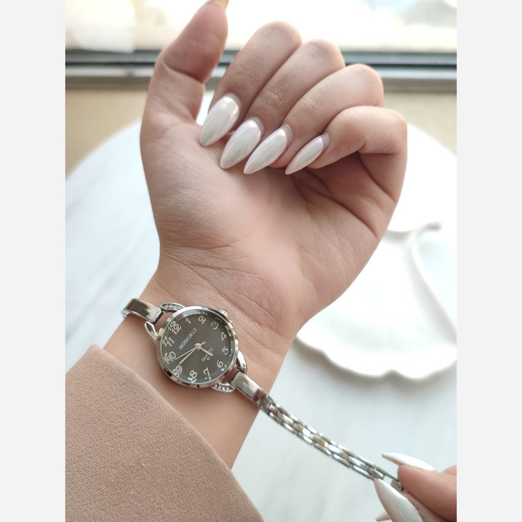 ساعت مچی زنانه کد 34جدید
