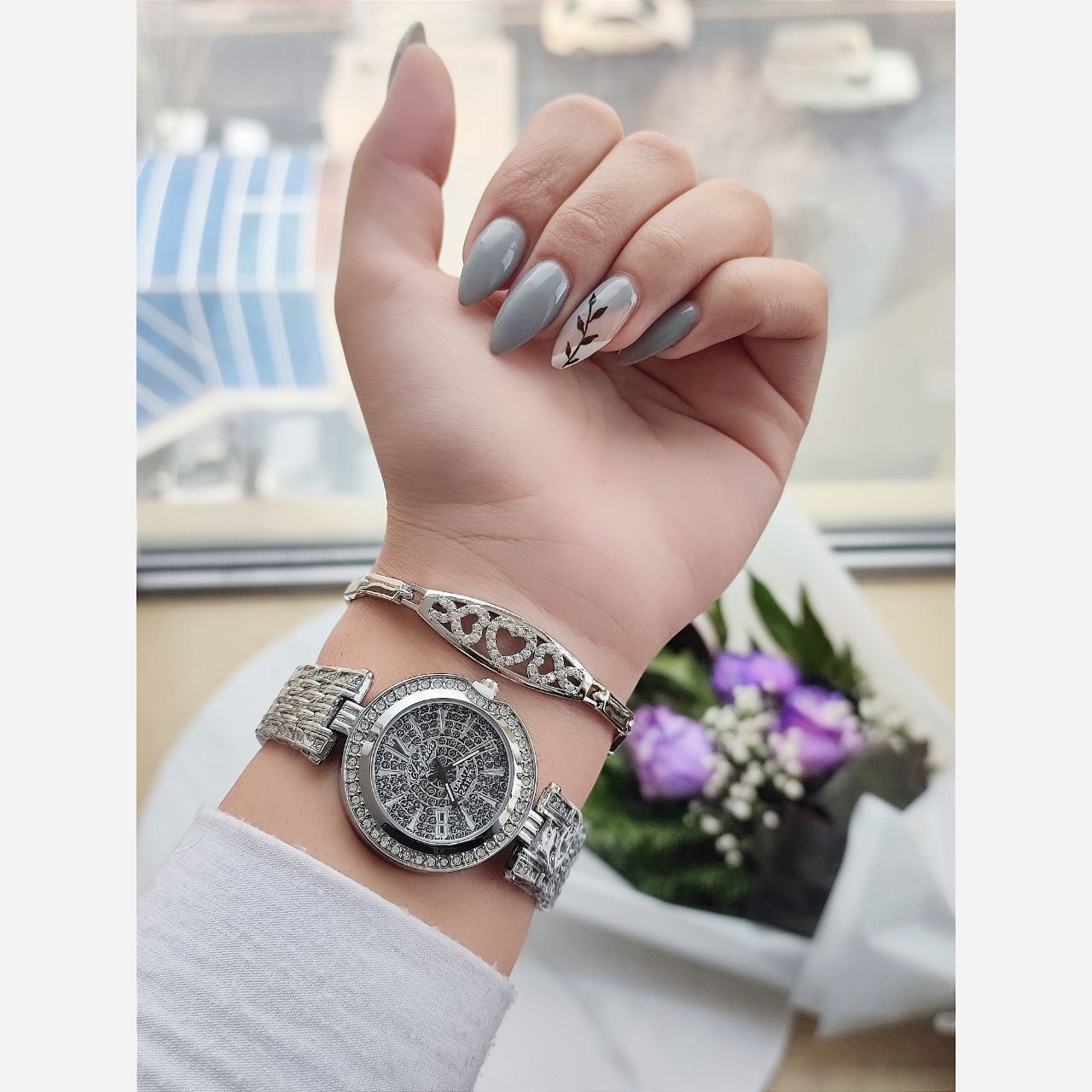 ست کادویی زنانه ساعت و دستبند جواهری کد 499 جدید