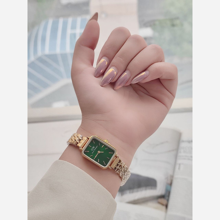 ساعت مچی زنانه و دخترانه فلزی dw کد8 جدید