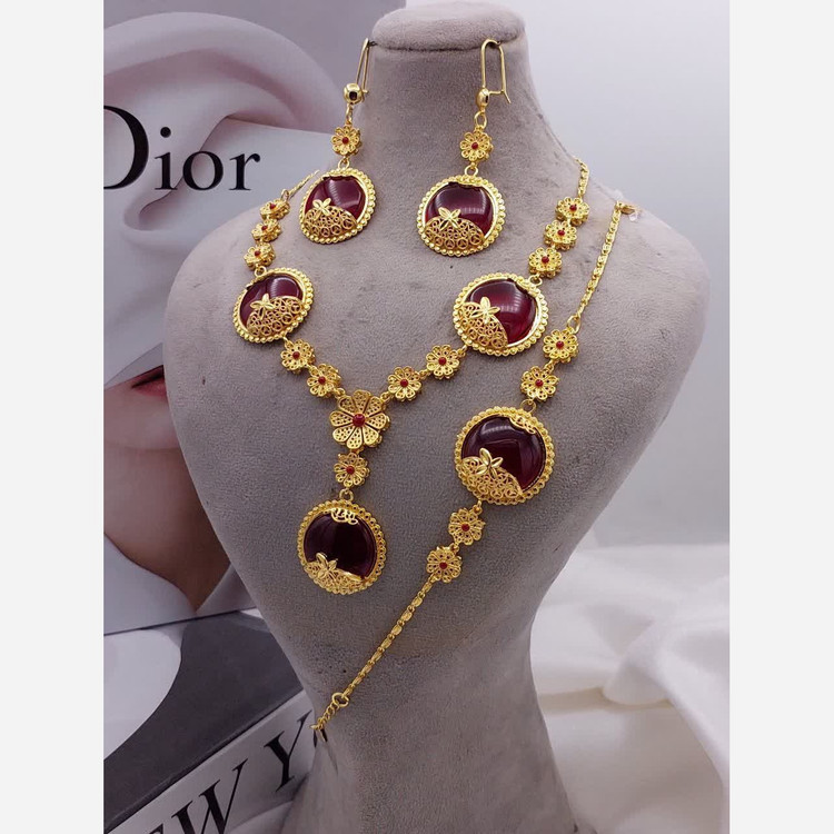 سرویس سنگدار زنانه اصلی سبک و رنگ ثابت کیفیت عالی کد 34 ه و جدید دوام رنگ بالا