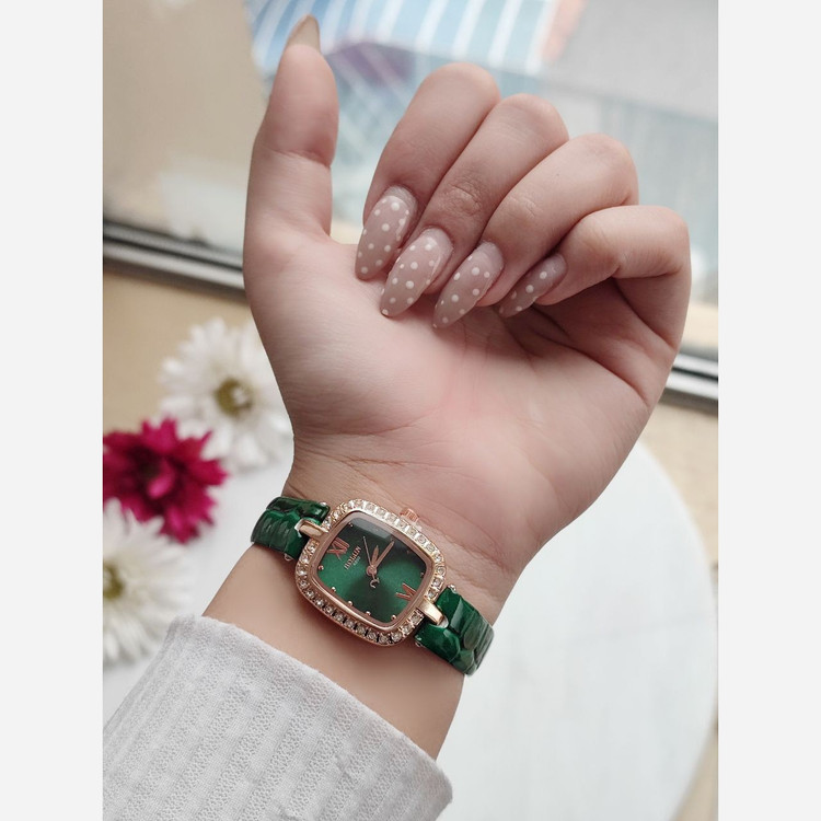ساعت مچی دخترانه بند پیو کد 25 جدید