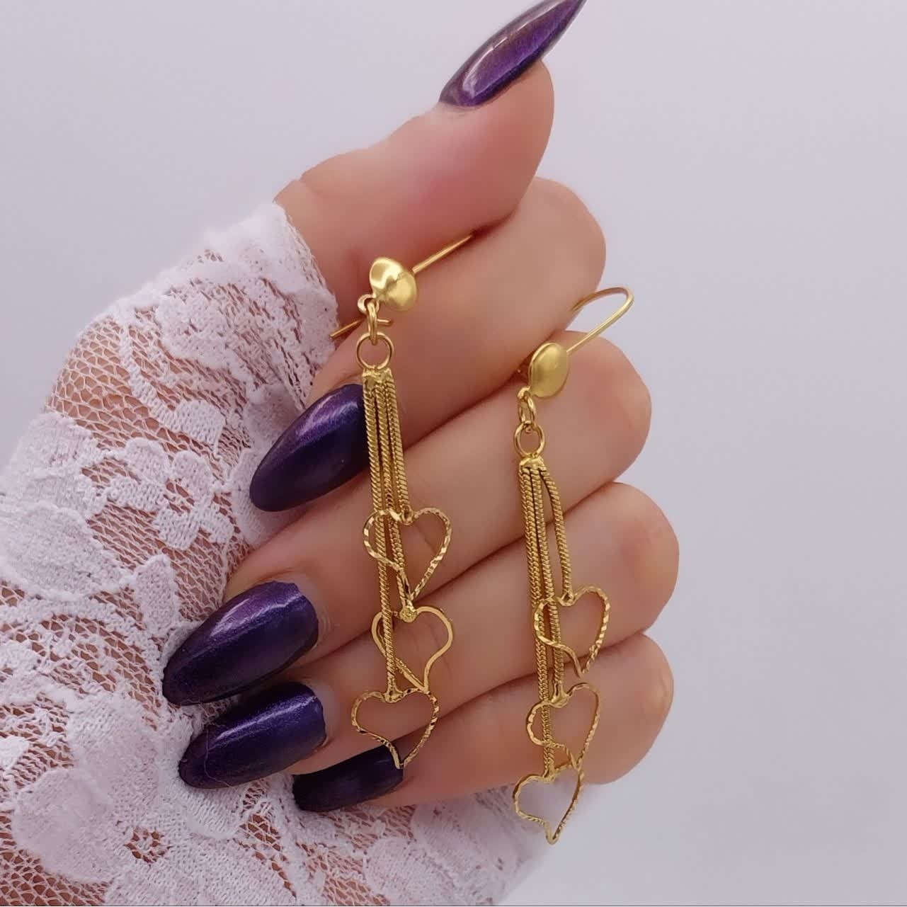 گوشواره آویز با طرح زیبا
