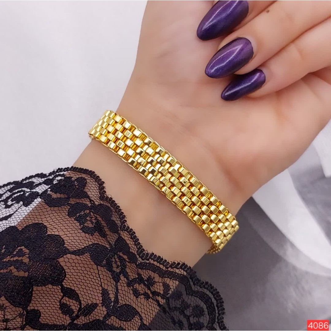 دستبند طرح جدید طلایی وجنس CityGold