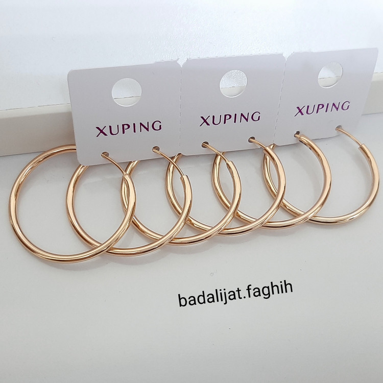 گوشواره ژوپینگ حلقه ای کاملا رنگ ثابت قطر 3 سانت با آبکاری طلا ورق بزنید لطفا