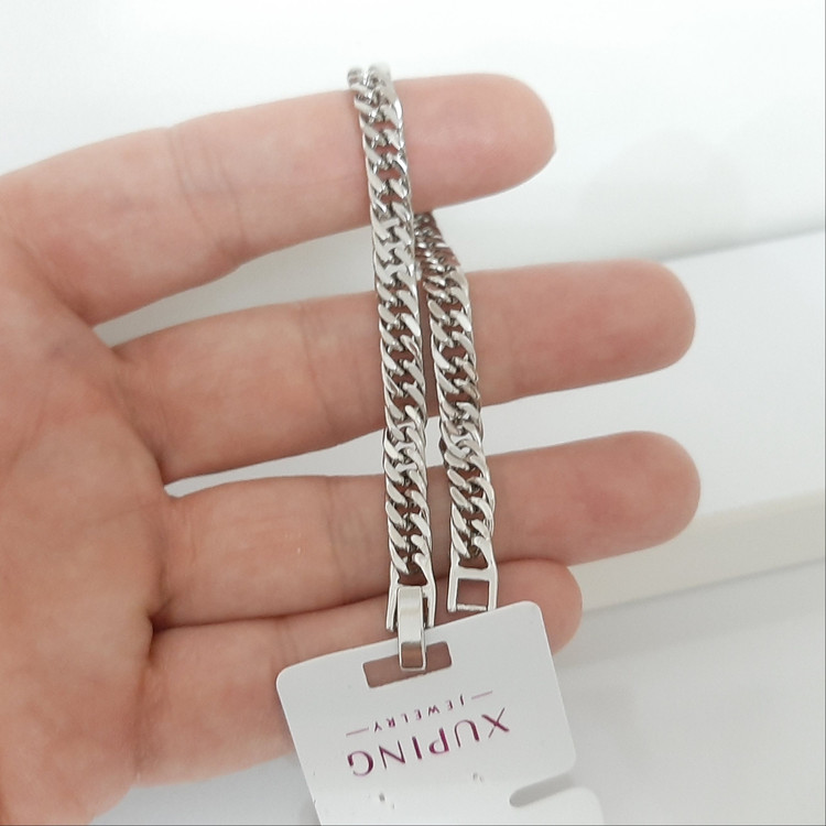 دستبند ژوپینگ حک خورده کاملا رنگ ثابت و استفاده مدام ورق بزنید لطفا