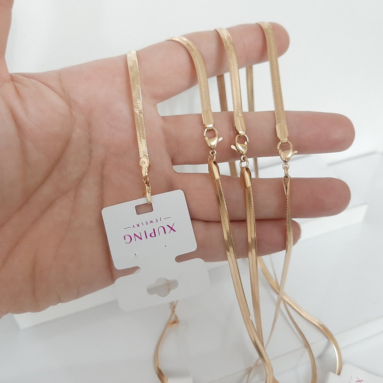 گردنبند ماری ژوپینگ کاملا رنگ ثابت با آبکاری طلا و استفاده مدام ورق بزنید لطفا