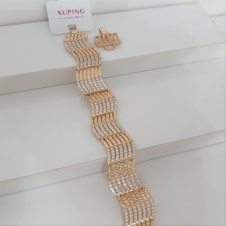 دستبند ژوپینگ لاکچری کاملا رنگ ثابت با طلا مونمیزنه و مناسب استفاده مدام ورق بزنید و توضیحات رو بخونید لطفا