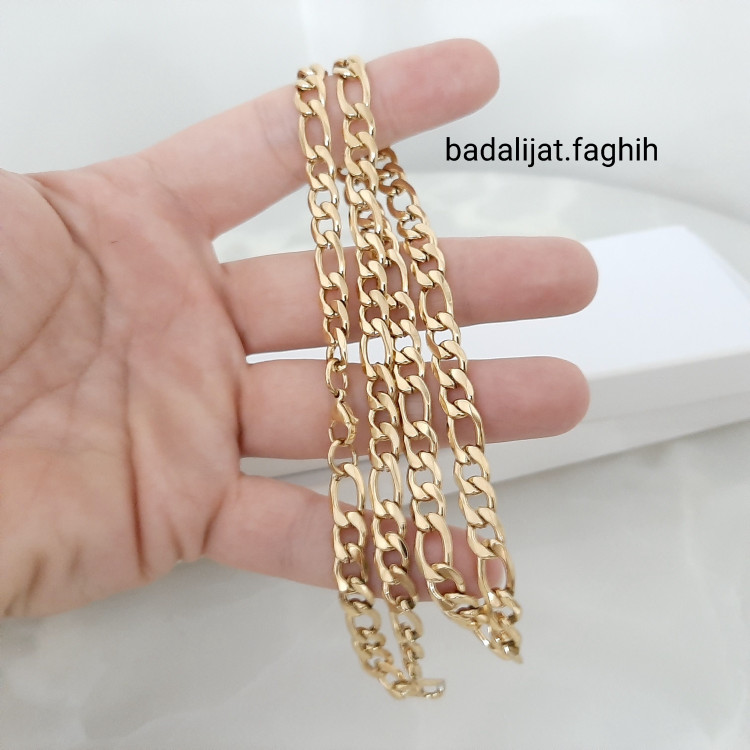 زنجیر فیگارو مردانه استیل بسیار با کیفیت و آبکاری طلا شده و کاملا رنگ ثابت