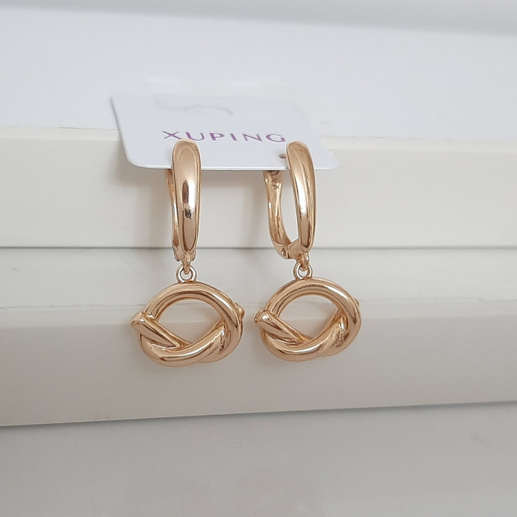 گوشواره ژوپینگ کاملا رنگ ثابت با طلا مونمیزنه و مناسب استفاده مدام ورق بزنید لطفا