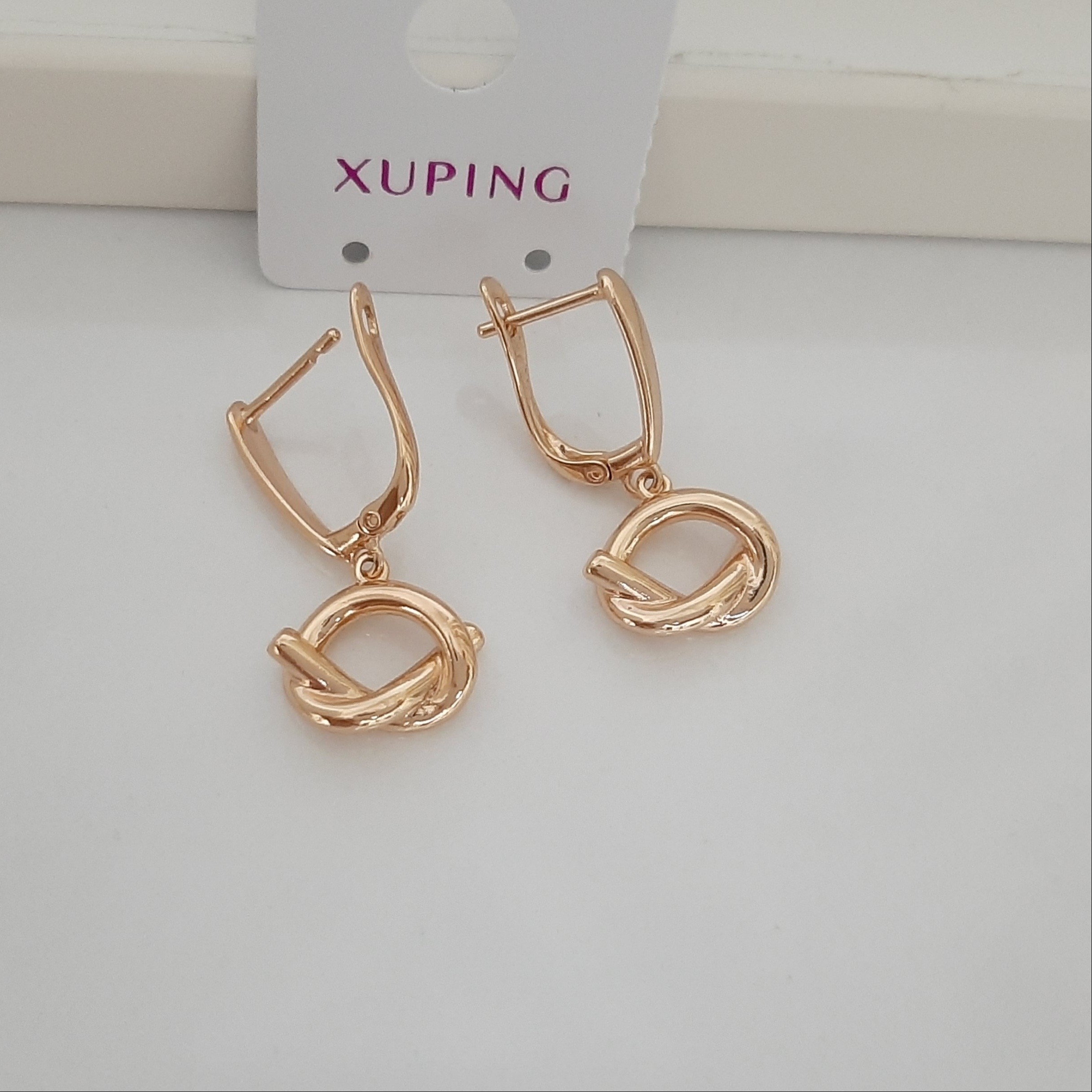 گوشواره ژوپینگ کاملا رنگ ثابت با طلا مونمیزنه و مناسب استفاده مدام ورق بزنید لطفا