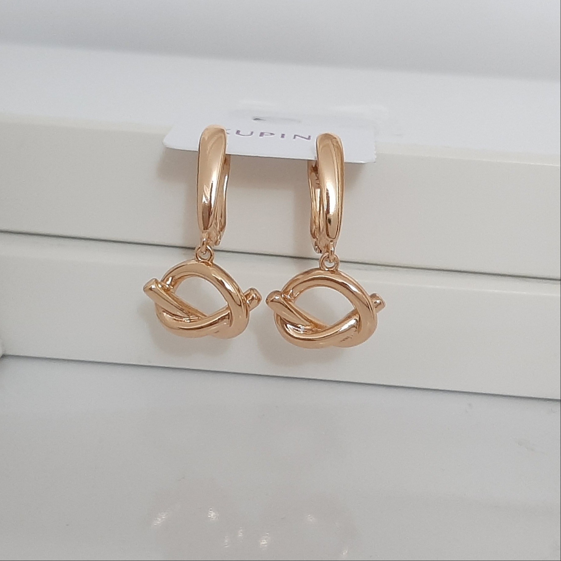 گوشواره ژوپینگ کاملا رنگ ثابت با طلا مونمیزنه و مناسب استفاده مدام ورق بزنید لطفا