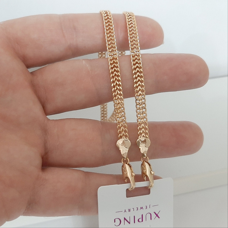 دستبند ژوپینگ رنگ ثابت با آبکاری طلا و مناسب استفاده مدام ورق بزنید لطفا