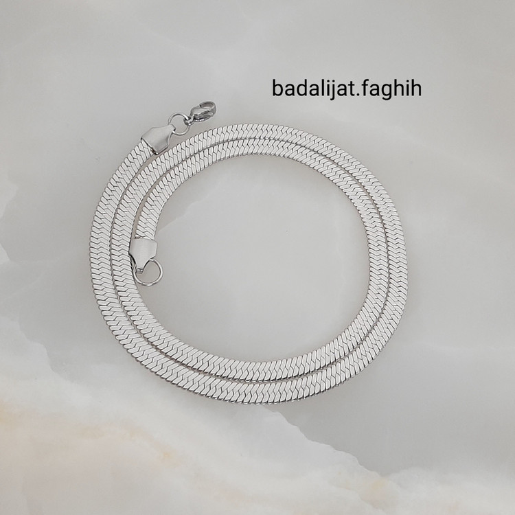 گردنبند ماری استیل رنگ ثابت درجه یک با آبکاری طلا سفید ورق بزنید لطفا