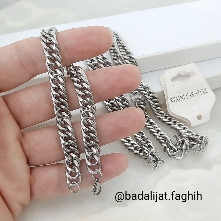 سرویس زنجیر مردونه استیل بسیار با کیفیت و کاملا رنگ ثابت با آبکاری طلا سفید