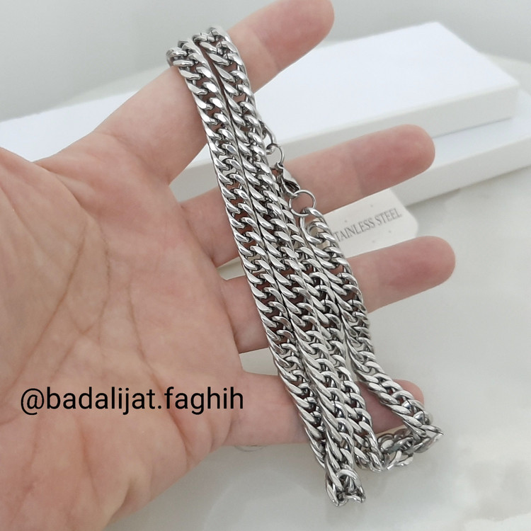 سرویس زنجیر مردونه استیل بسیار با کیفیت و کاملا رنگ ثابت با آبکاری طلا سفید