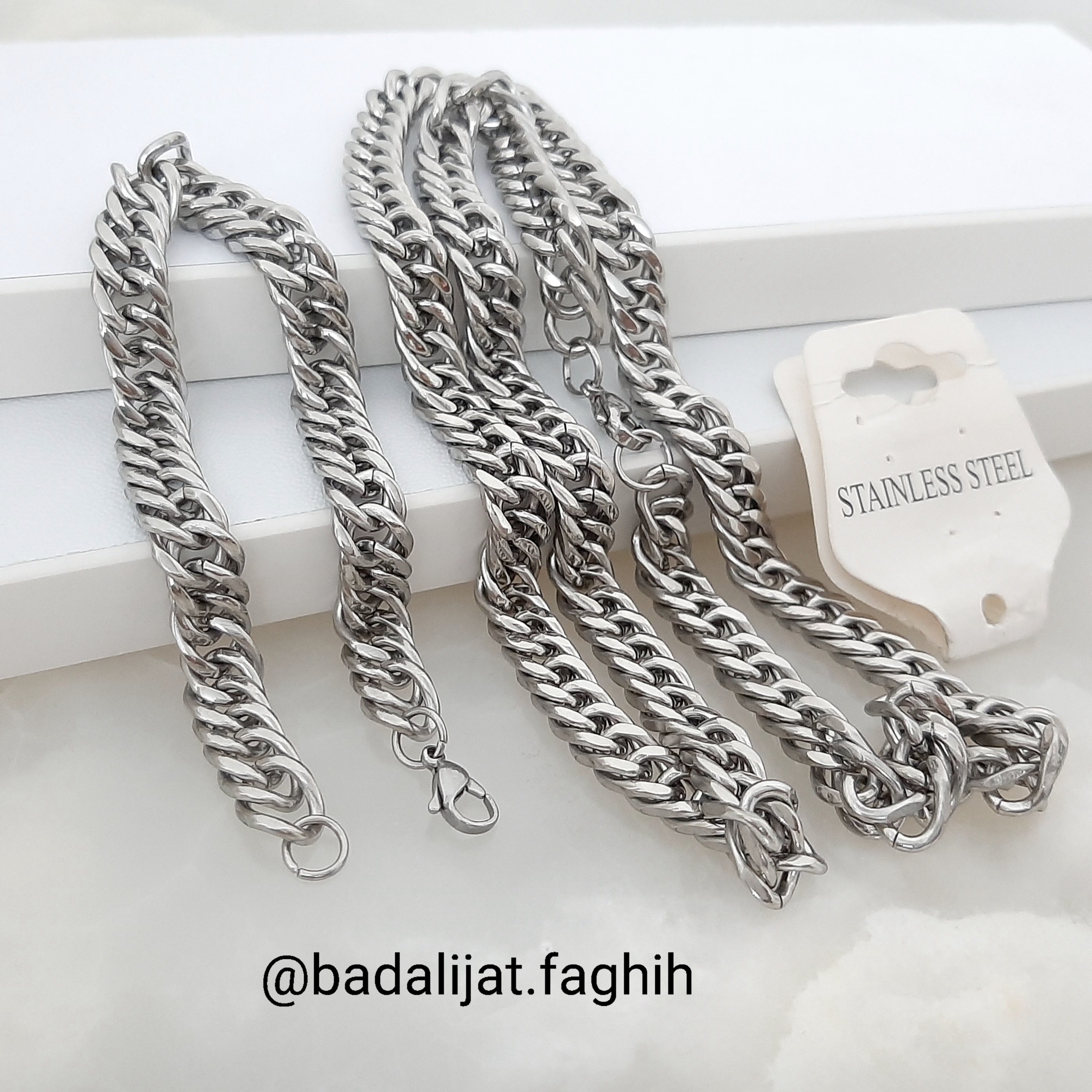 سرویس زنجیر مردونه استیل بسیار با کیفیت و کاملا رنگ ثابت با آبکاری طلا سفید