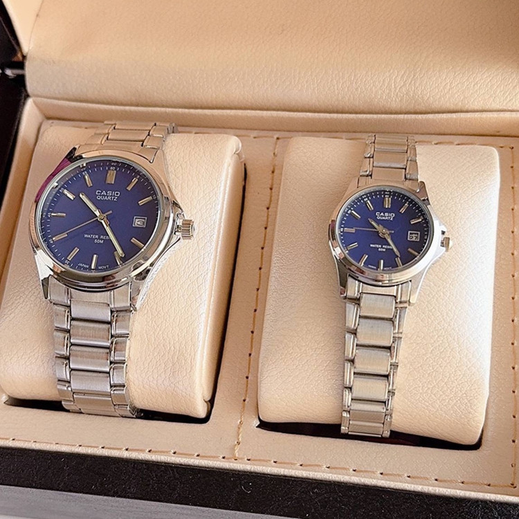 ساعت مچی زنانه و یا مردانه قیمت تک کاسیو استیل تاریخدار موتور ژاپن مارک معروف CASIO نمونه درجه یک ارسال رایگان