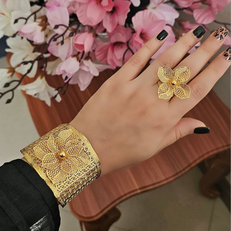 ست دستبند انگشتر بحرینی گل برجسته