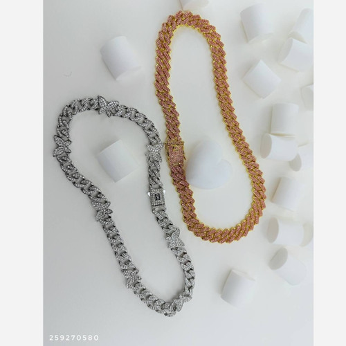 گردنبند نگین دار در دو رنگ و طرح زببا همراه قفل کوبایی
