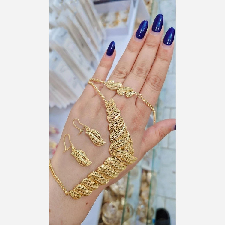 سرویس زنانه برنجی