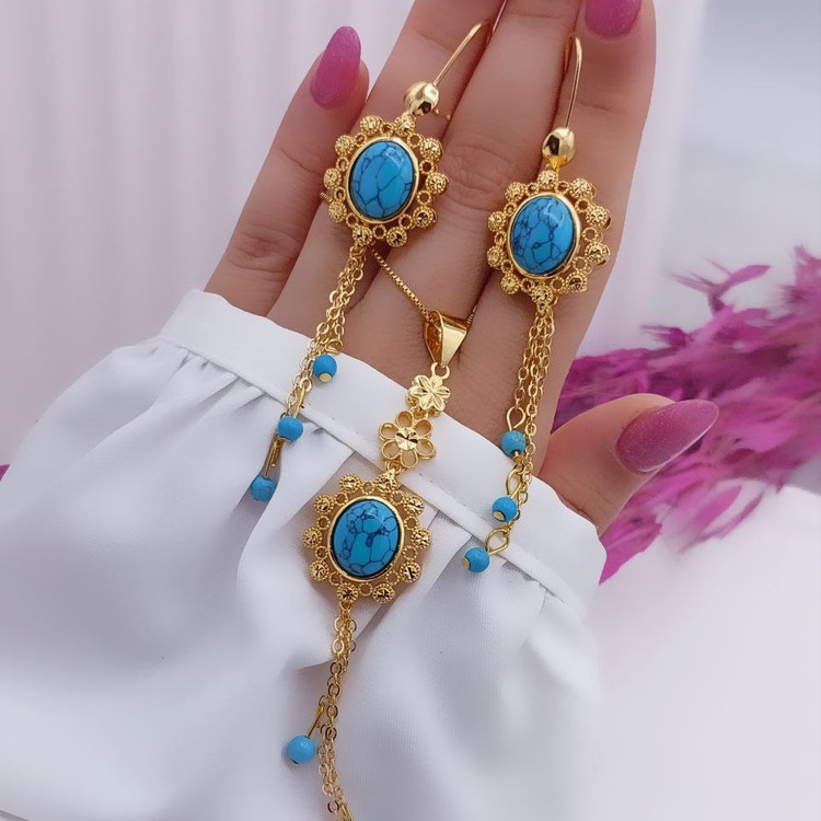 نیمست اصل فیروزه و عقیق