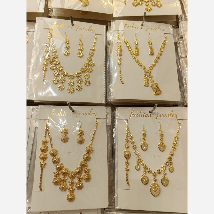 بدلیجات سرویس کامل برنجی آبکاری طلا و نقره