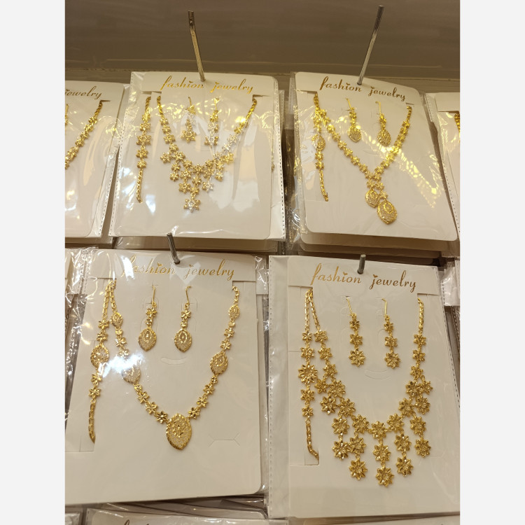 بدلیجات سرویس کامل برنجی آبکاری طلا و نقره