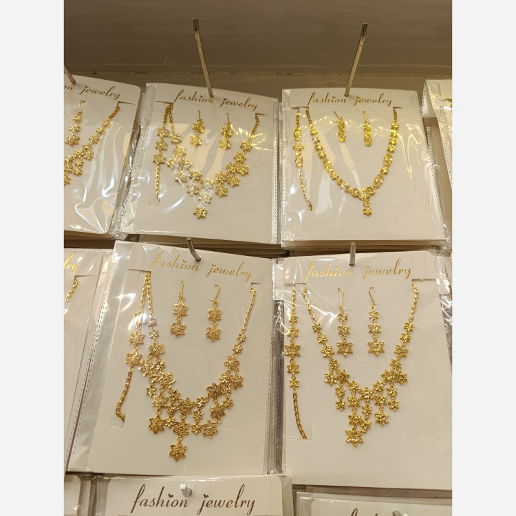 بدلیجات سرویس کامل برنجی آبکاری طلا و نقره