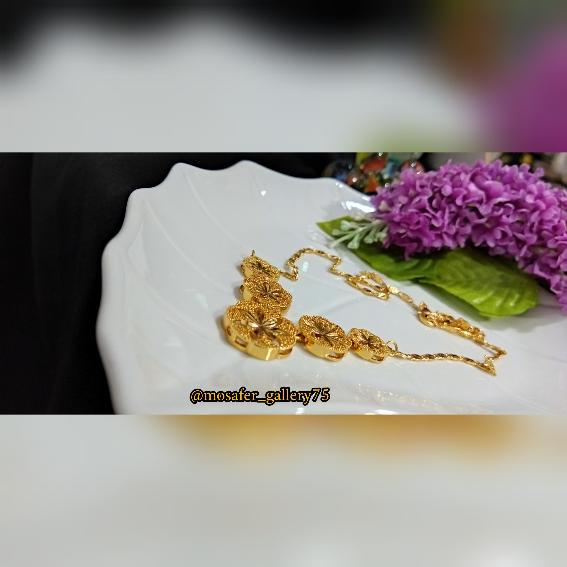 سینه ریز طلاروس زنانه رنگ ثابت