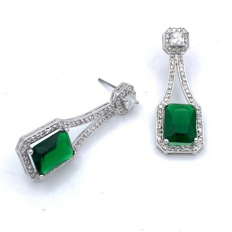 گوشواره آویز زنانه کلیو مدل جواهری KYG010