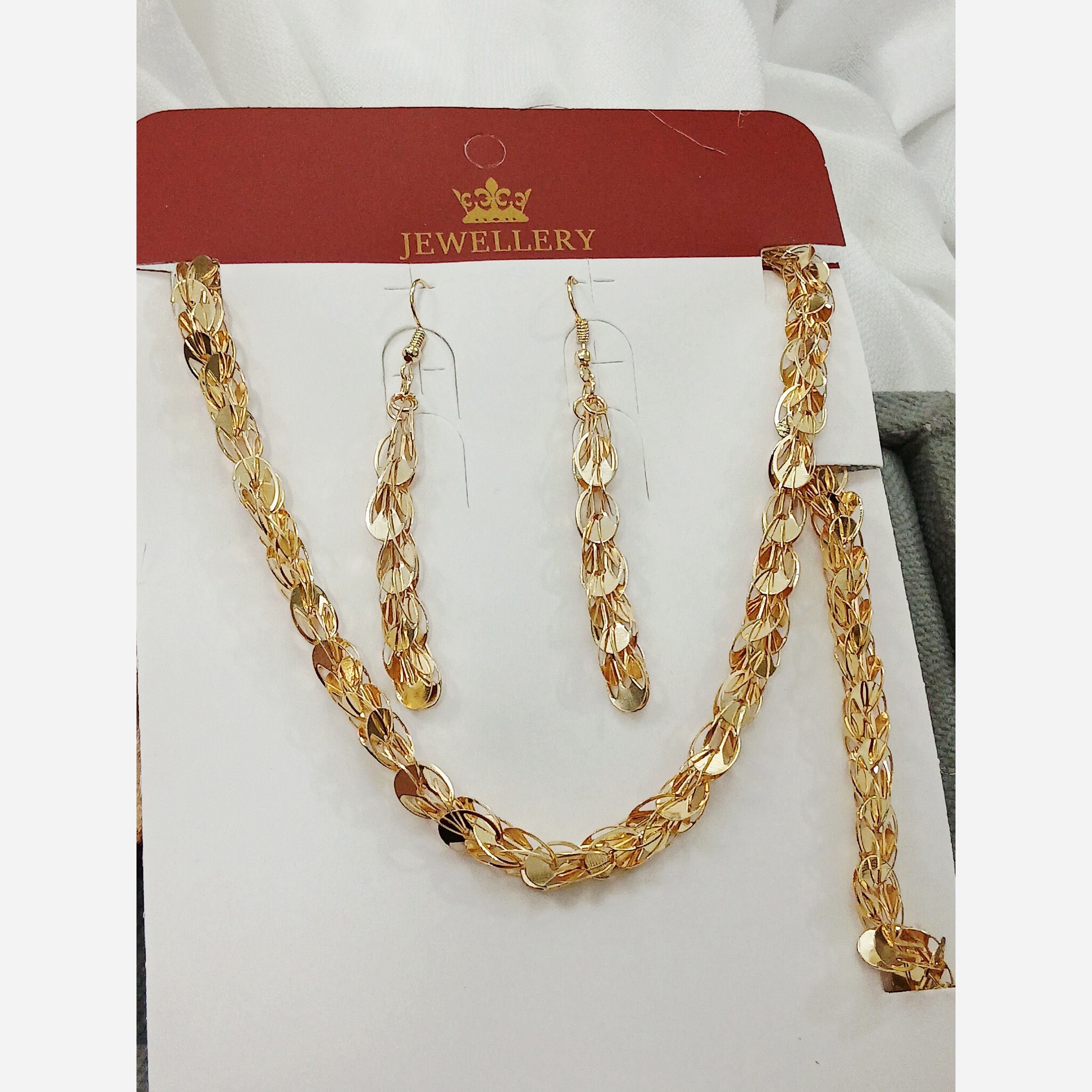 سرویس طرح طلا زنانه مناسب روز مادر طرح طلا خاص و شیک