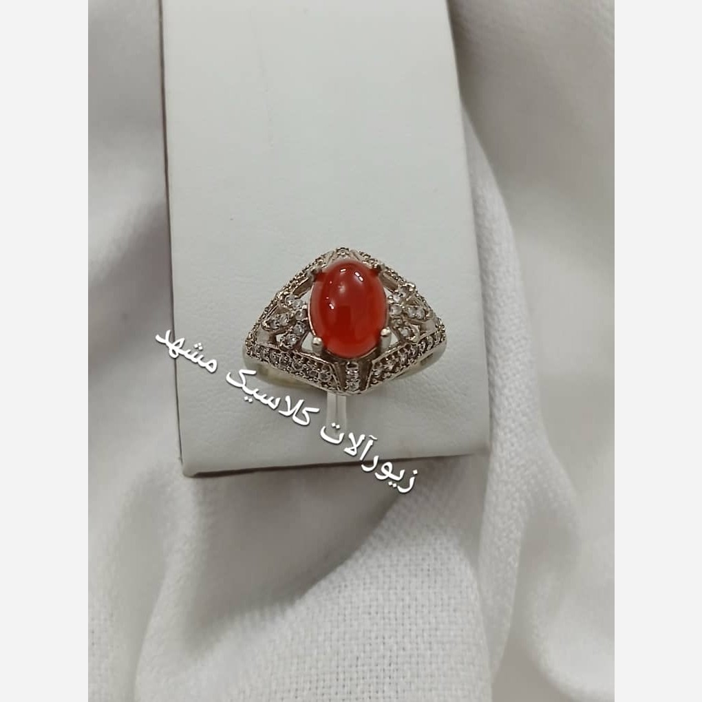 انگشتر نقره ای زنانه نگین عقیق
