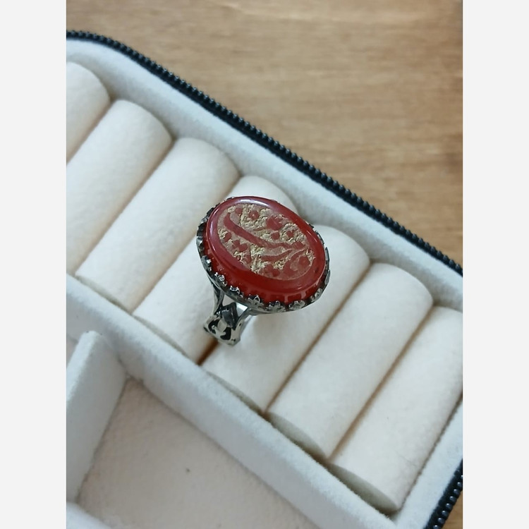 انگشتر مردانه وار نگینی