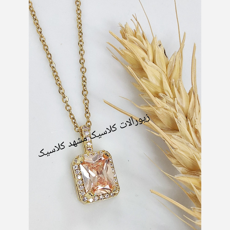 گردنبند استیل نگین کالباسی طلایی دور نگین